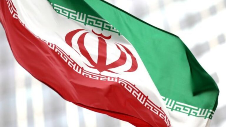 iran flag The Folly of an “Interim” Agreement with Iran An "interim" nuclear agreement between the United States and Iran seems likely, and would be a grave mistake for the United States.