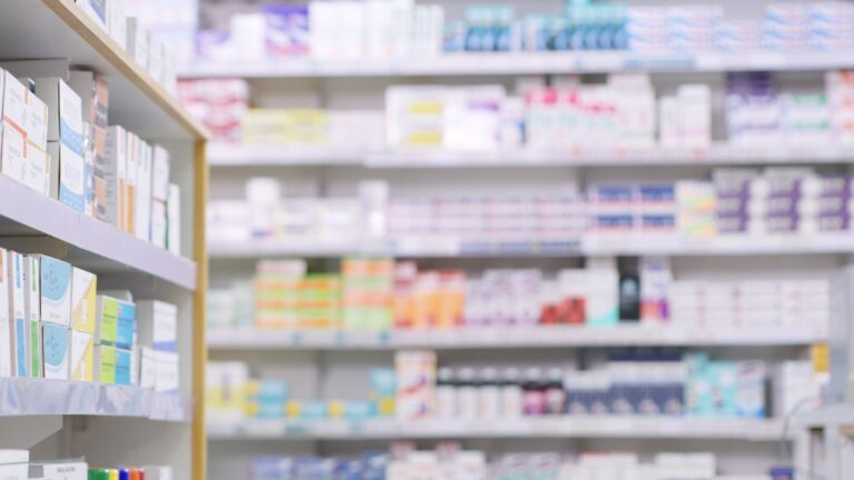 Pharmaceutical Pricing Around the World The US contributes disproportionately to drug development costs