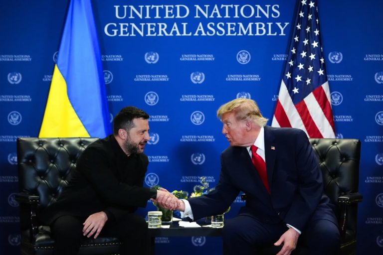 Donald Trump shaking hands with Ukrainian President Volodymyr Zelenskyy at the United Nations General Assembly.